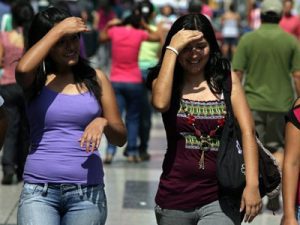 People is suffering the intense heat in Merida (Photo: Google)