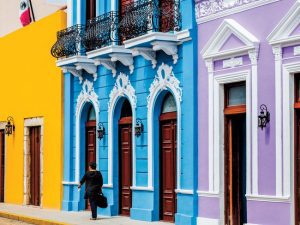 Calle 59 in Merida. (PHOTO: Condé Nast Traveler/Matthieu Salvaing)