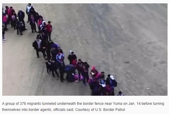 Largest Ever Group Of Migrant Families Tunnels Under Yuma Arizona Border Fence The Yucatan Times