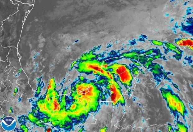 Weather Forecasts Tropical Wave No 4 Will Travel Around The Yucatan Peninsula The Yucatan Times
