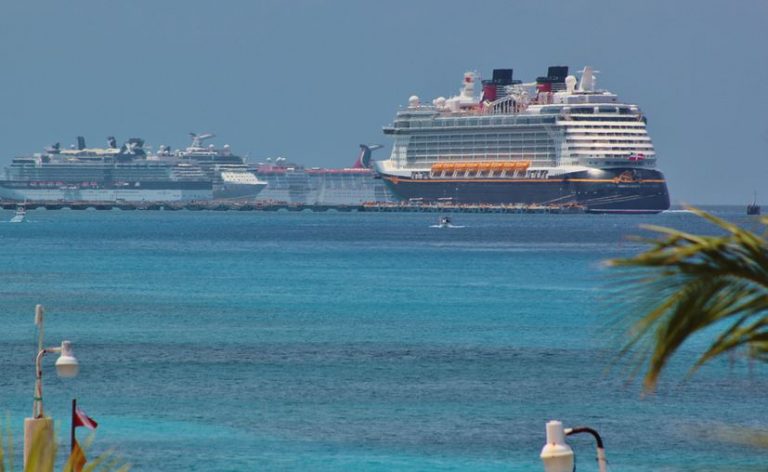 Cruise ship rocked by a tidal wave in the Caribbean