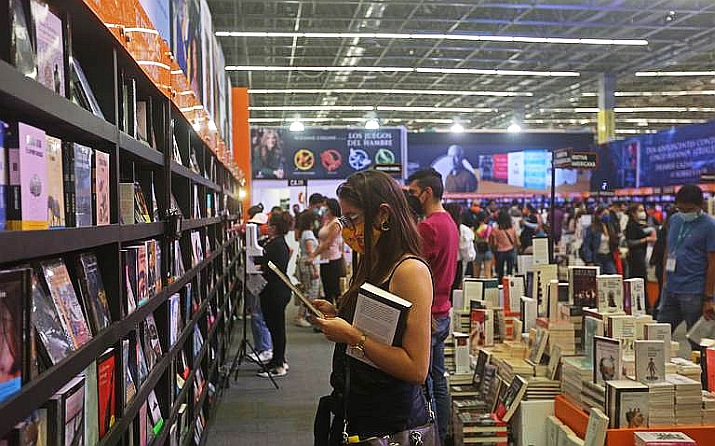 travelling book fair 2022